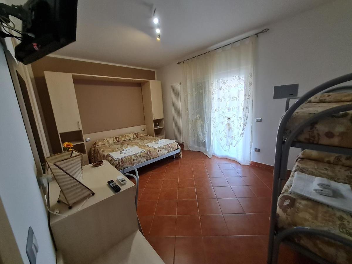 Il Nido Delle Rondini Bed & Breakfast Grottole Exterior photo